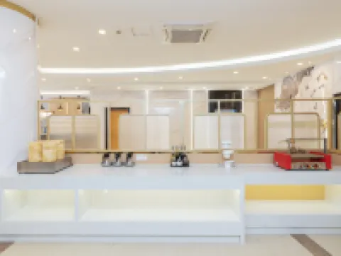 Shell Hotel (Xuzhou Xinyi Nanjing Road Railway Station) Hotels in Xinyi