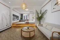 Xunxuan Hotel (Wuyi Square)