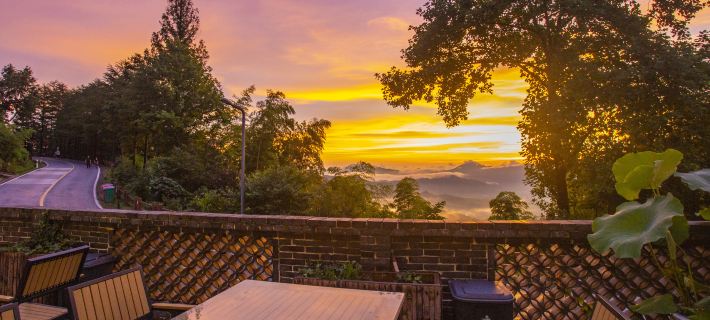 Jiuhua Mountain Yunhailou Guesthouse โรงแรมในชิงหยาง