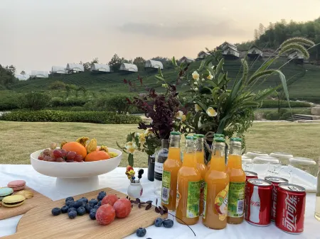 Chayeli Wild Luxury Tent Camp Отели рядом с достопримечательностью «Moganshan Senbo Resort Nature Park»