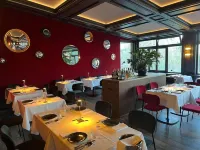 Le Funi Hotel فنادق في پونته سن پیترو