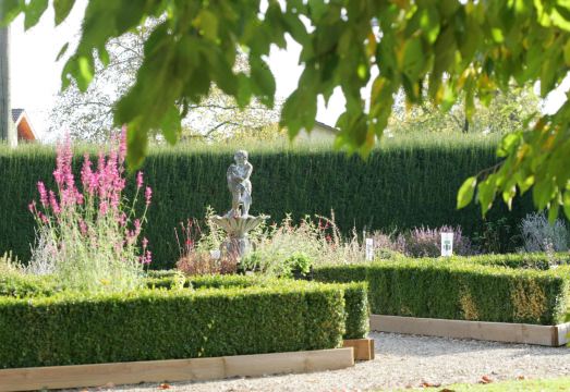 스위스 호텔 주변 경관