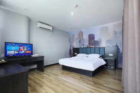 Qingmu Hotel (Huaian Lianshui City Square) Отели рядом с достопримечательностью «Nengren Temple»