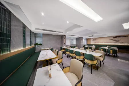 Aishang Baide Hotel (Yiwu International Trade City Xinguanghui Branch)