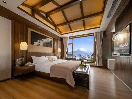 Musk·Villa Guanxueshan Zizai Courtyard Homestay (Lijiang Ancient City Dashuiche Branch)
