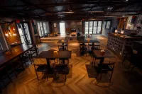 Bu'er Folk Youth Hostel (Yanji Yanbian University West Market Store) - bar