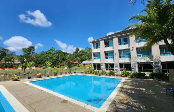 切倫金山會議及水療度假村