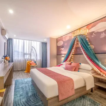Buffet Hotel (Guiping Xishan Scenic Area)