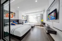 Dali Yuhao Business Hotel (High Speed Rail Diamond) - 2-Star