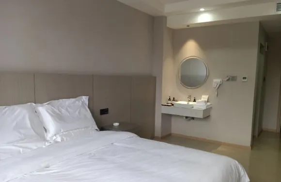 長河温泉假日酒店