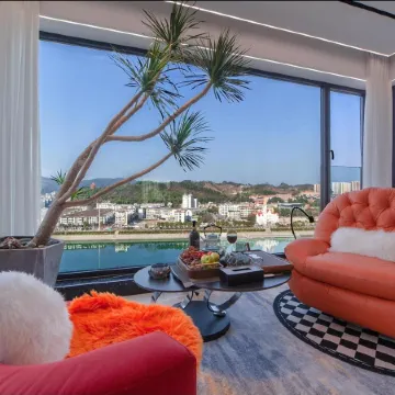 Zhangjiajie Chunlv Village Super Suite Homestay