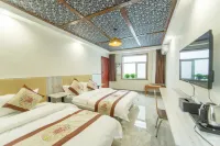 Holy City Homestay (Qufu Sankong Scenic Spot Confucius Temple Shop)