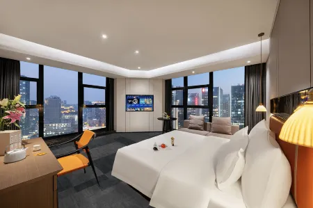 Huantang Moshe Hotel (Zhengzhou High-speed Railway East Station)