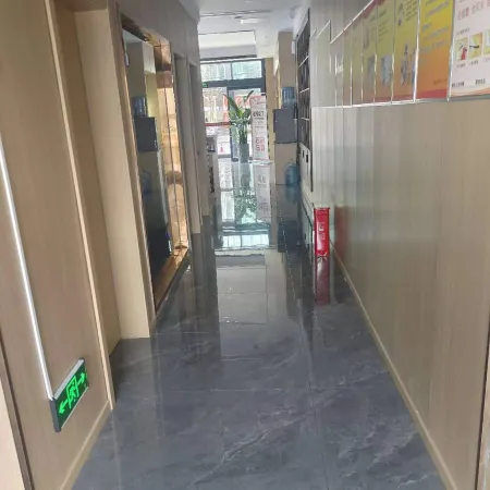 Junyi Hotel (Yuhua Road)