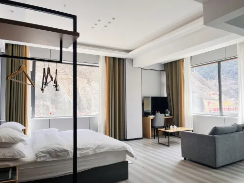 Danxia Hotel Hotels in Xinlong