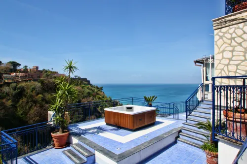 Hotel Oriente Hotels in Metropolitan City of Naples
