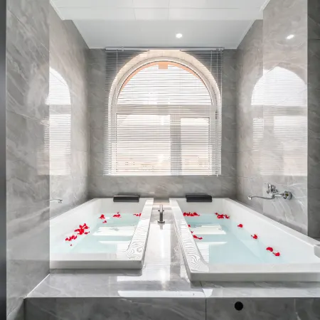Shangpin Resort Hotel (Fengcheng Dongtang Hot Spring)