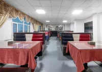 Xiyue Art Apartment (foshan Zumiao Lingnan Tiandi Zumiao Subway Station Branch)