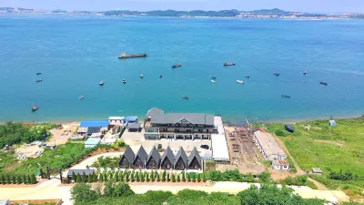 Seaside Yunshan B&B Hotels in Xiaochangshan Island