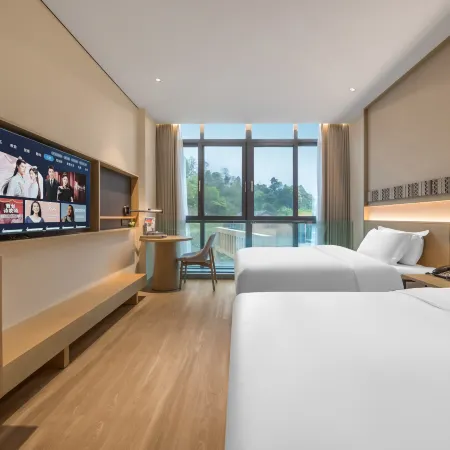 Shuifu Tongluo Resort Hotel (Tongluoba National Forest Park Branch) Hoteles en Shuifu
