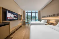 Shuifu Tongluo Resort Hotel (Tongluoba National Forest Park Branch) Hotels in Shuifu