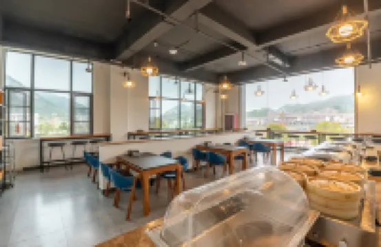 百里杜鵑唐卡花畔飯店