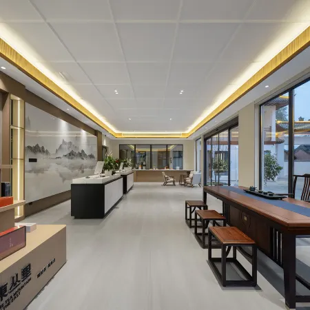 QIANNA HOTEL FINE (Luoyang Luoyi Ancient City Lijingmen Cross Street Branch)