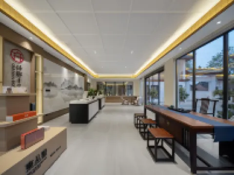 QIANNA HOTEL FINE (Luoyang Luoyi Ancient City Lijingmen Cross Street Branch)