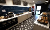 Travelodge Madrid Metropolitano - Desayuno