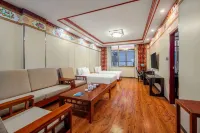Tall Hotel