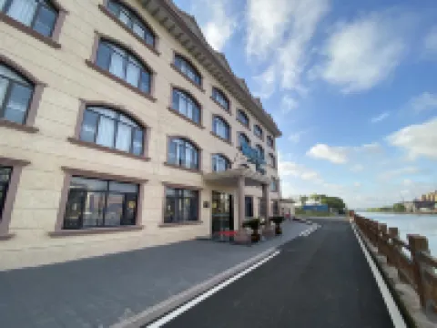 GELI Hotel (Shanghai Shifandaxue Fushu Pudong Lingang Zhongxue Hangwan Road) Hotels in Shanghai