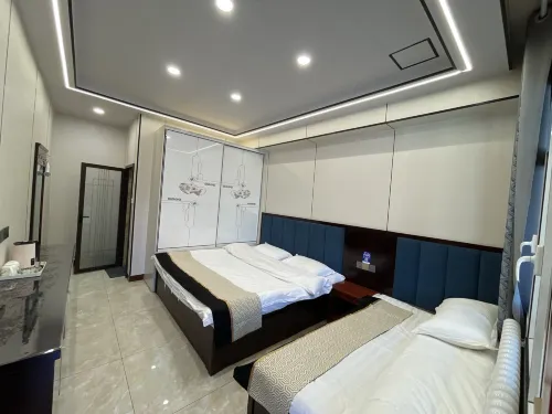 Luqu Langmu Temple Yue Lai Inn