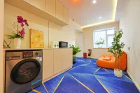 Yunduo · Designer Intelligent Cinema Homestay (Yanji Yanbian University West Market Branch)