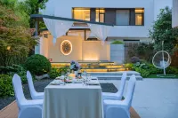 MANZIRAN Hotel