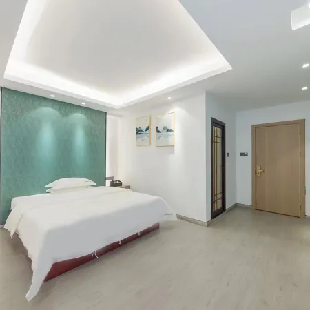 NIDES Art Hotel