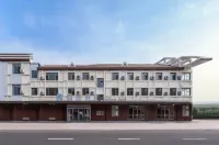 Xu Ge Hotel （Qingdao West Station Hotel） Hotel in zona Red Revolution Area - Yangjiashanli