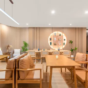 Yuntaishan Yimei Light Luxury Hotel (Shore Service area)