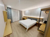 Zsmart Hotel (Shanghai Baoshan Wanda Gongkang Road Subway Station) Hotels in Shanghai