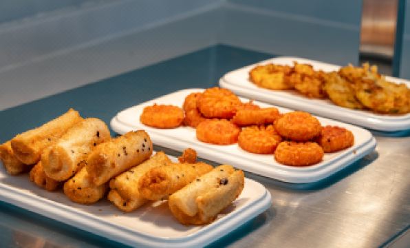 ELONG DELUXE International Hotel (Tianhe Smart City Branch)