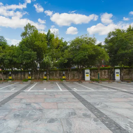 Zhaojun Express Hotel