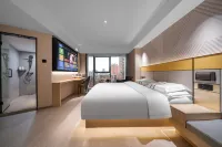 Xingchen Hotel (Wuhan Jianghan Road Pedestrian Street Xunlimen Subway Station) - ที่มีที่จอดรถ
