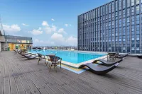 Vientiane Mekong Hotel（Swimming pool in the air） - 5 stjerner