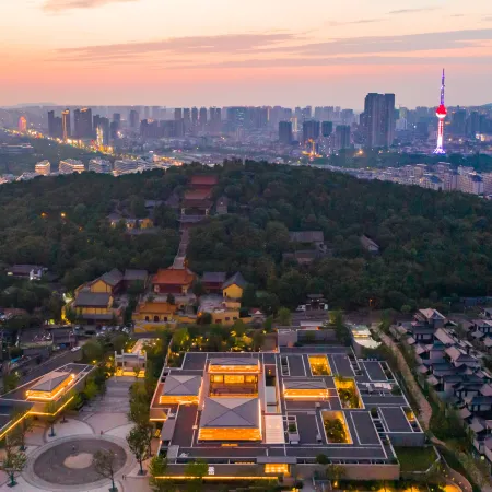 XUZHOU YUNDHYANA HOTEL