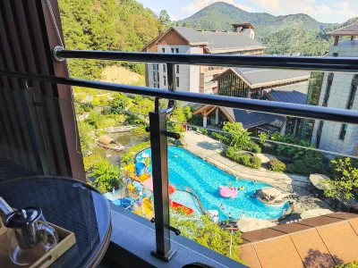 Green Hot Spring Inn Hotel in zona Shibashui Nature Scenic Spot