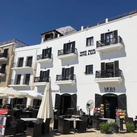 White Pearl Hotel