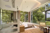 Shimen Linyun · Natural Oxygen Bar Resort Homestay (Wuyuan Yueliangwan)