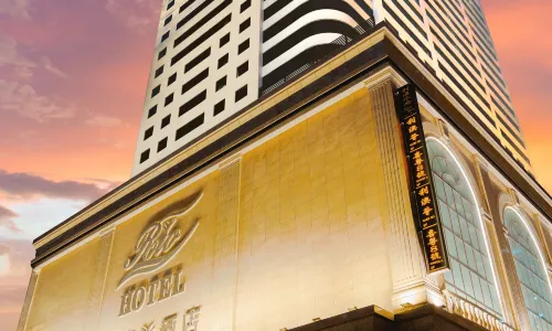 Rio Hotel
