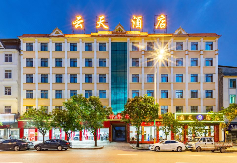 hotel overview picture