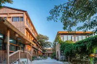 Yunshang Juzhu B&B (Xinmi Fuxuanshan Branch)