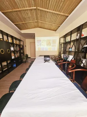 Snowtop Westernmost Lodge · Taxian Dành cho công việc Photos